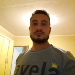 DJ R