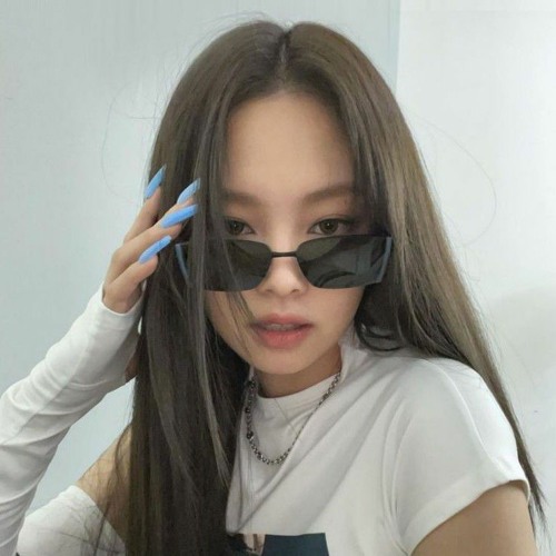 Kim miyong’s avatar