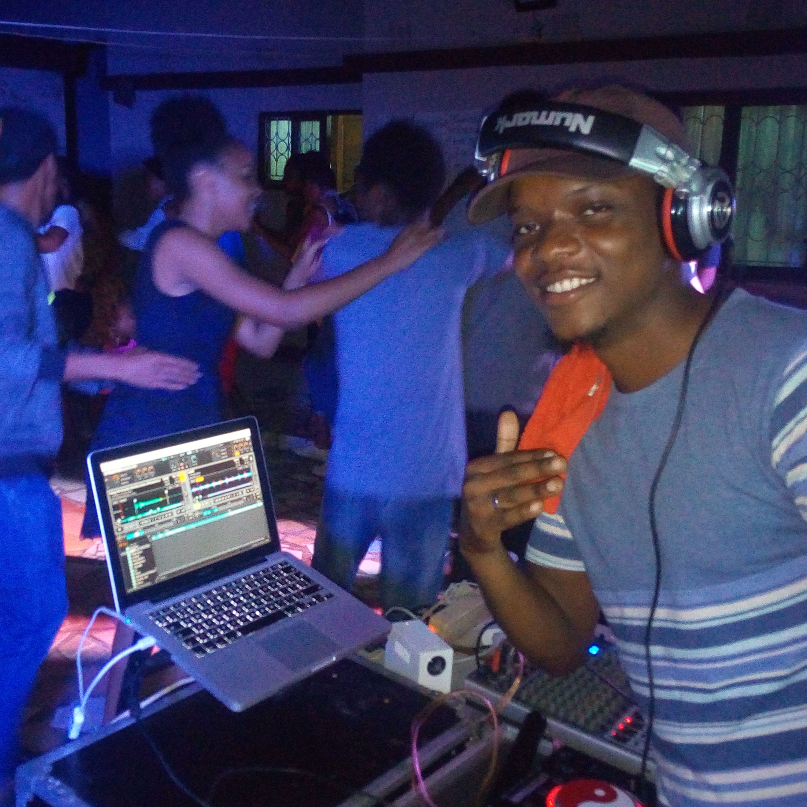 Dj Mutcheca