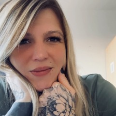 Julia Glaser