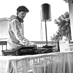 Joan Cuti