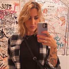 Carlota Kells