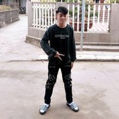 Hùng Mino