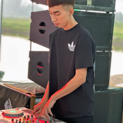 I am Quoc Tinh
