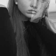 Полина Плотникова