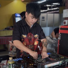 NHẬT HÀO