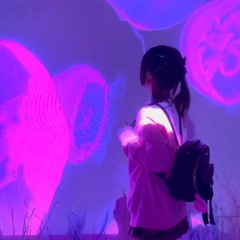 (⁎⁍̴̆Ɛ⁍̴̆⁎)