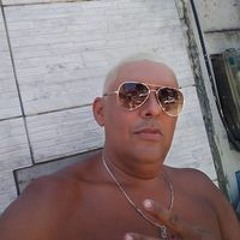 Alexandro Santos