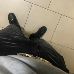 B2
