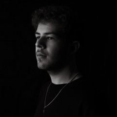 Simon Lauren