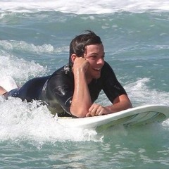 holdingontolouis