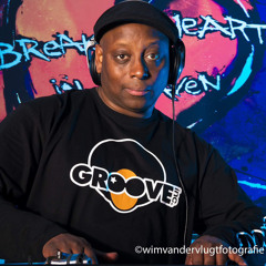 Stephanie Mills vs SOS Band Burley Morph Mix