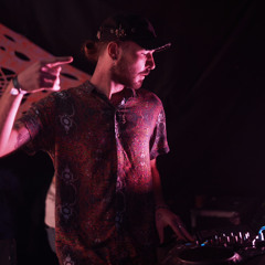 Tomahawk • Wobble Whizz