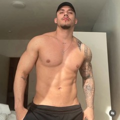 Alejandro R