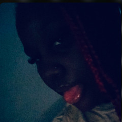 LayLay_thickshyt