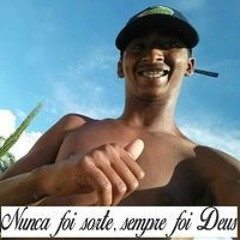 Nikolas Silva