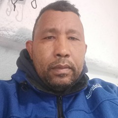 ANTONIO FONT, CANTAUTOR Y POETA