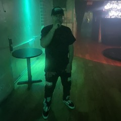 DWN4duBz