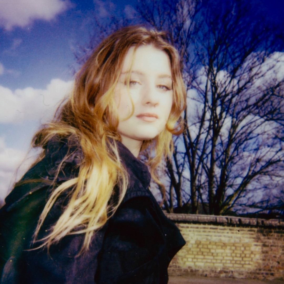 Stream Eliza Oakes music | Listen to songs, albums, playlists for