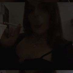 ang🧛🏻‍♀️