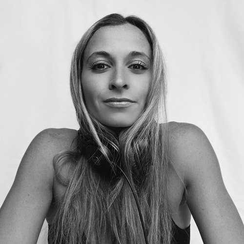 Melanie Maddox’s avatar