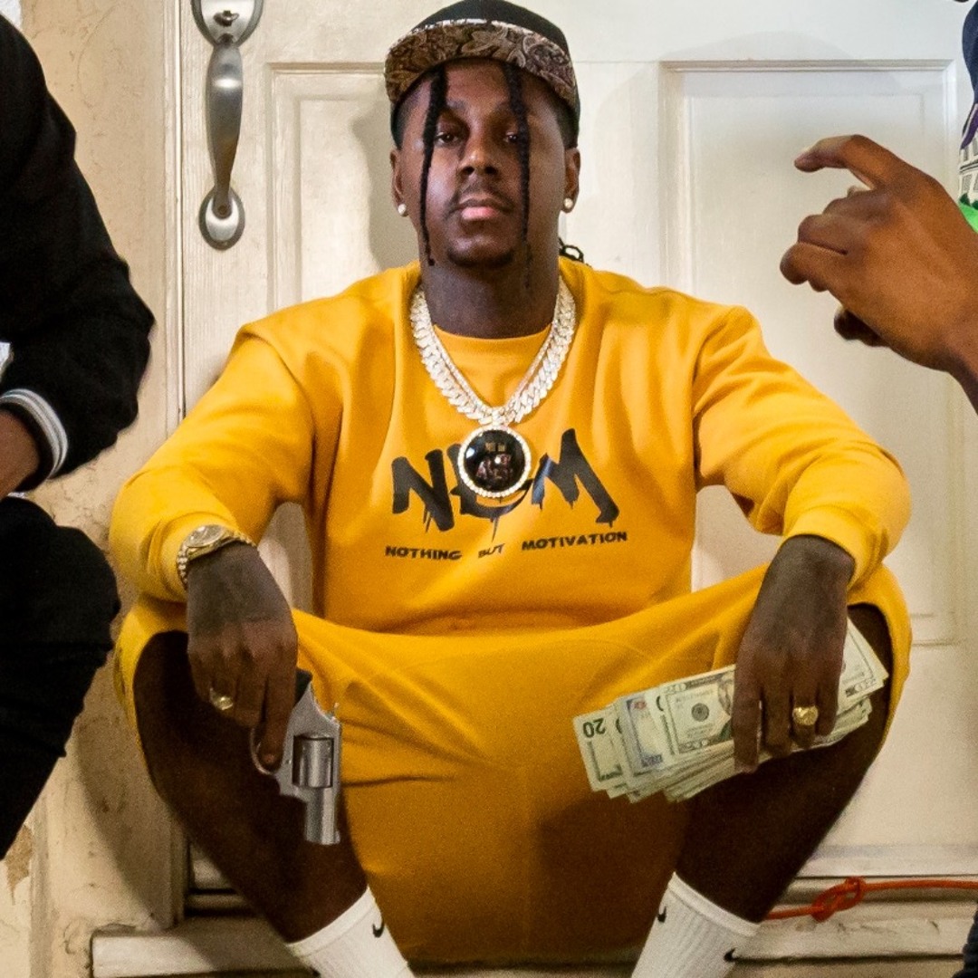 Stream Compton Av music | Listen to songs, albums, playlists for