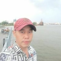 Quang Nguyễn