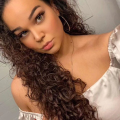 Claudia L
