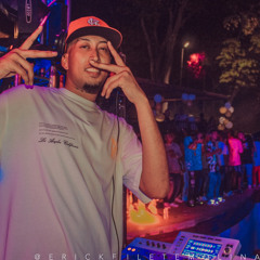 ESCA DJ 🎧🐼