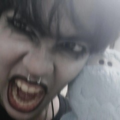 Manic   ̶P̶i̶x̶i̶e̶ ̶D̶r̶e̶a̶m̶ ̶G̶i̶r̶l̶ ̶