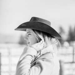 Mary Meyer & The Honey Darlins