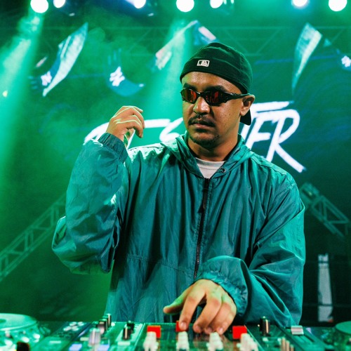 Desande Do Chefe - Dj Skieter, MC Menor da VG & MC RD (ELETROFUNK)