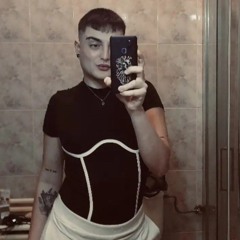 Ivánee✨🖤