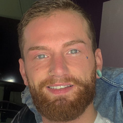 Hügo GingerWolfeHugeVersKinky