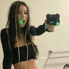 🧛🏽‍♂️