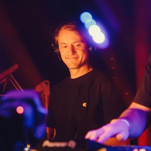 02. T:Base ft. Kryptomedic & Identified - Times Change (out now CD/Digital)