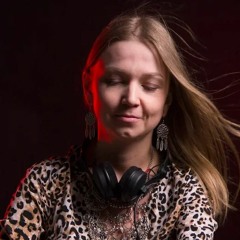 dj Yana Minina