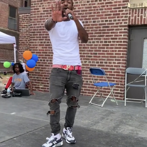 Moe.Upt1 -why you keep watching me_1