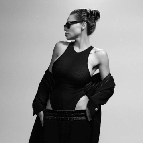 NOVIKOVA — artist photo