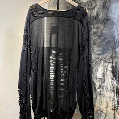 / / / / / / / / / / / /  // /  /