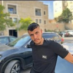 נתן אביקסר