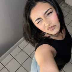 iris gomez