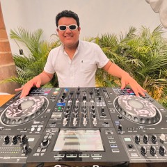DJ Victor M.