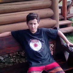 EybaN