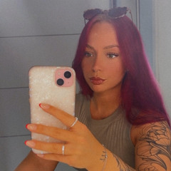 Zoey Schnettler