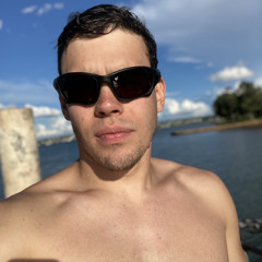 renato dourado