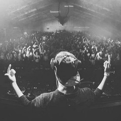 Jauz & Crankdat vs Zedd Feat. Alessia Cara - I Hold Still vs Stay (Michael FrankSMASH) FD!!!