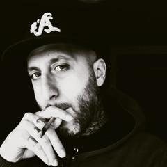 MIKLø