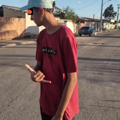 A R T H U Z I N  🤴