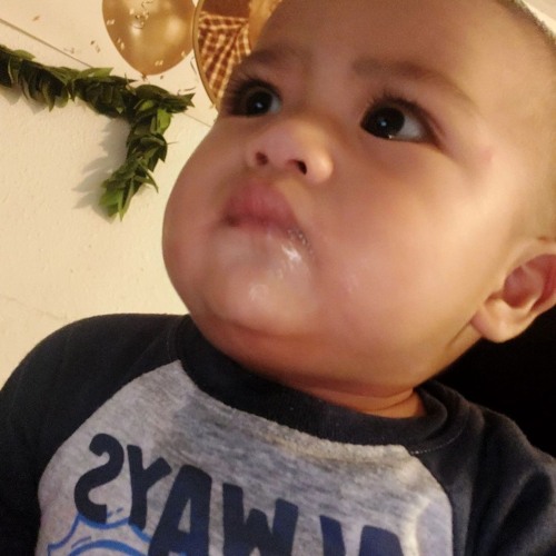 KAPWONG NGONUK PWIPWI B SENI EI ME MORUPAZ